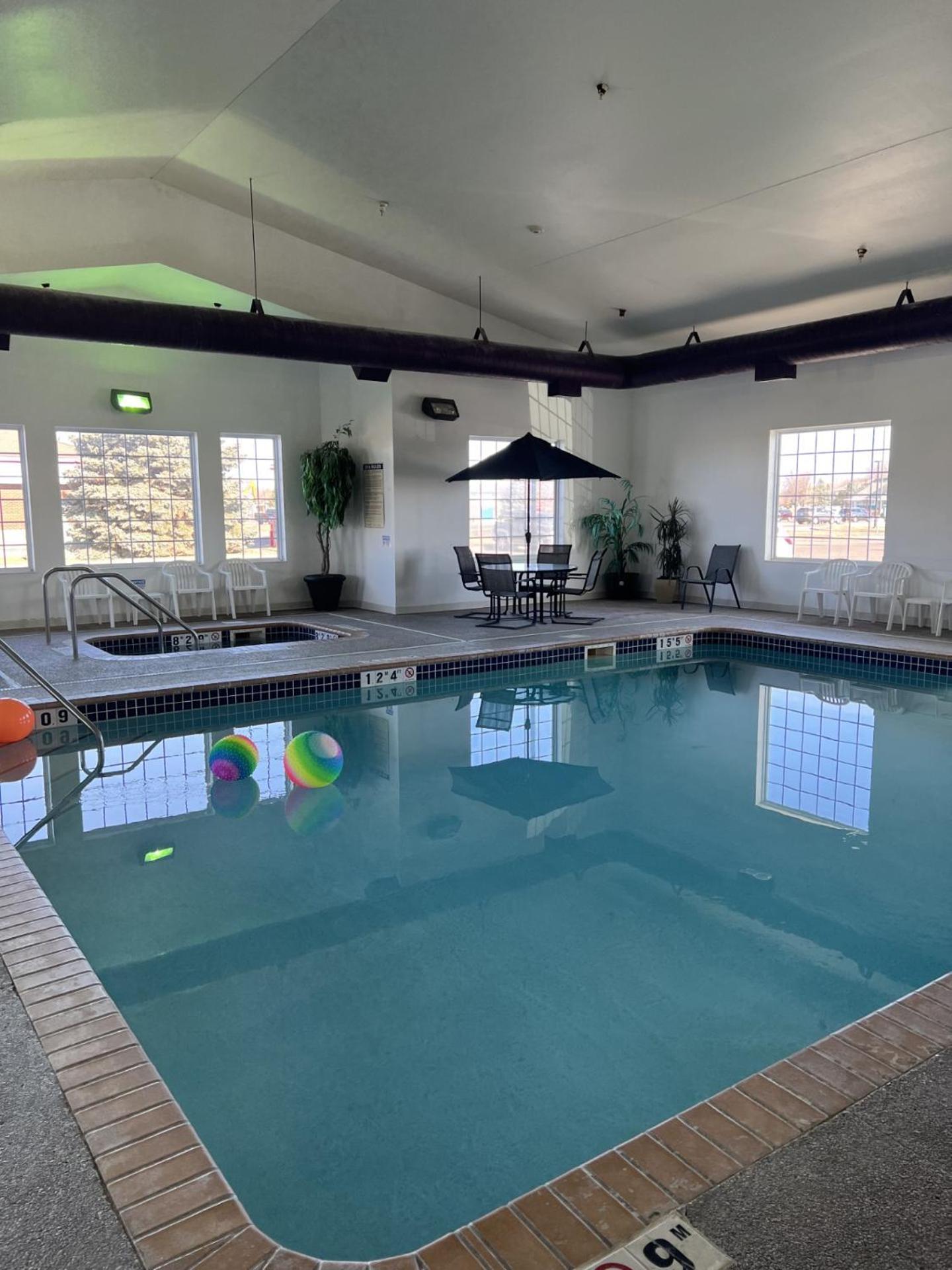 Grandstay Hotel & Suites Becker Экстерьер фото